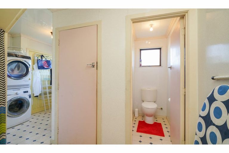 Photo of property in 38 York Street, Strathern, Invercargill, 9812