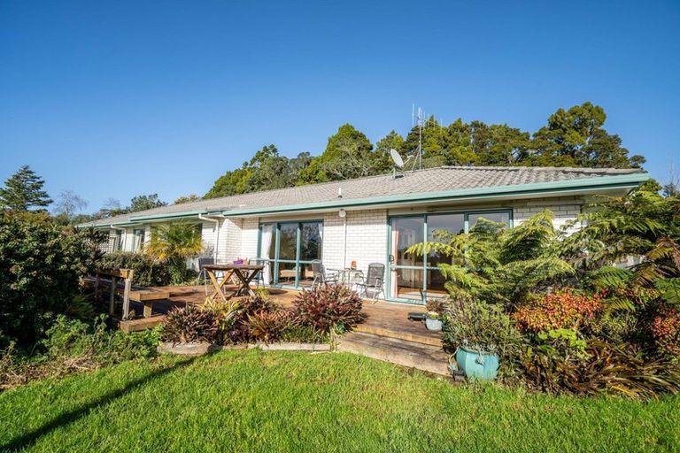 Photo of property in 398 Owhiwa Road, Parua Bay, Onerahi, 0192