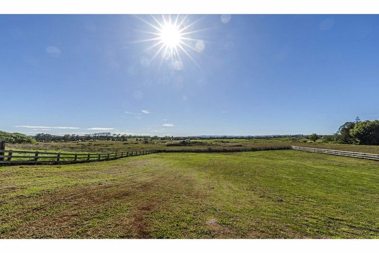 Photo of property in 36a Dyke Road, Karaka, Papakura, 2580