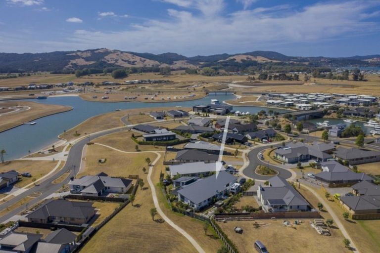 Photo of property in 20 Roseberry Place, Whitianga, 3510