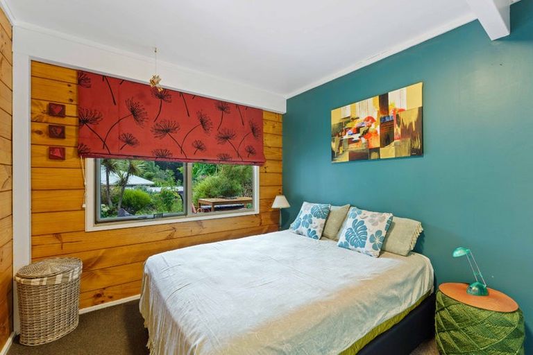 Photo of property in 31 Leinster Avenue, Raumati South, Paraparaumu, 5032
