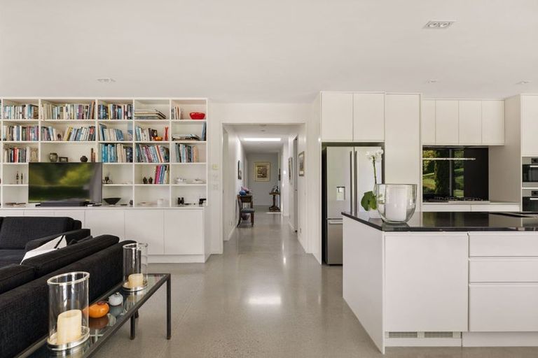 Photo of property in 31 Rutherford Road, Lake Hayes, Queenstown, 9371