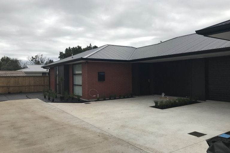 Photo of property in 2/69 Boundary Road, Claudelands, Hamilton, 3214