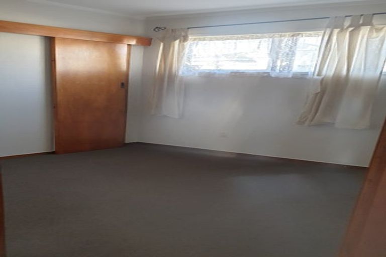 Photo of property in 121a Russell Road, Manurewa, Auckland, 2102