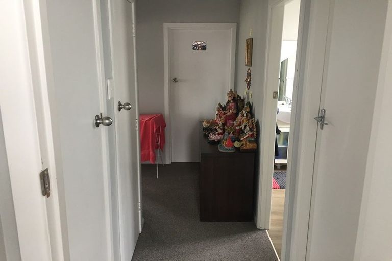 Photo of property in 15 Kirton Crescent, Manurewa, Auckland, 2102