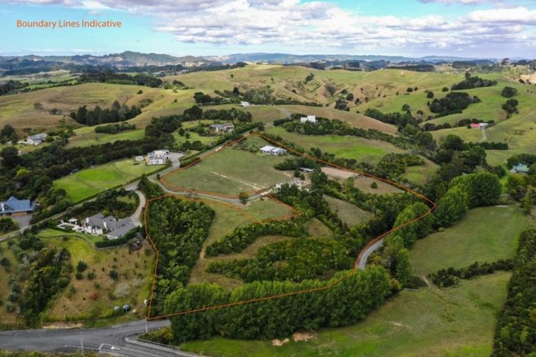 Photo of property in 126 Brownhill Road, Whitford, Manurewa, 2576