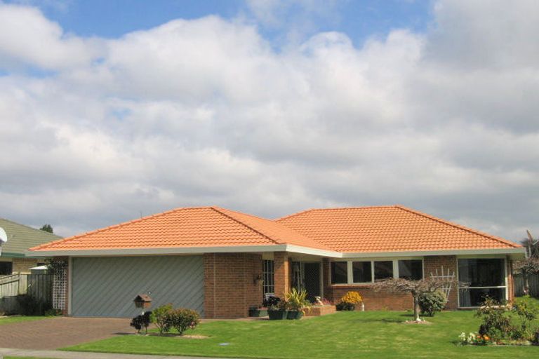 Photo of property in 24 Plateau Heights, Mount Maunganui, 3116