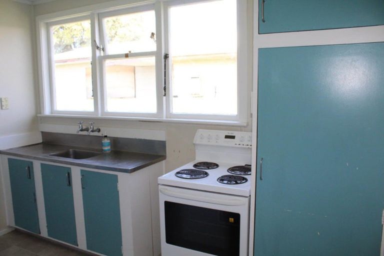 Photo of property in 60-62 Titoki Street, Castlecliff, Whanganui, 4501