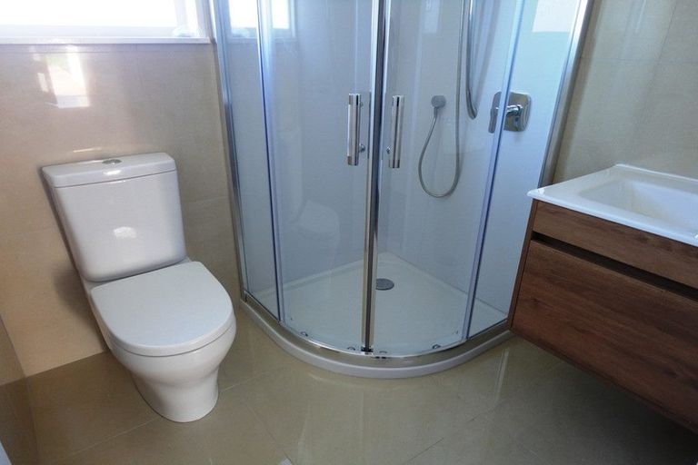 Photo of property in 27 Mcquarrie Avenue, Wattle Downs, Auckland, 2103