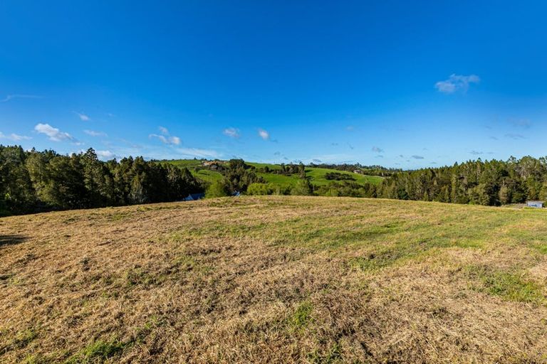 Photo of property in 5 Waymau Lane, Coatesville, 0792