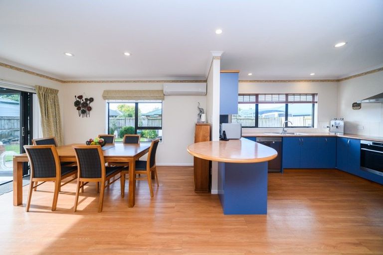 Photo of property in 24 Washington Parade, Milson, Palmerston North, 4414