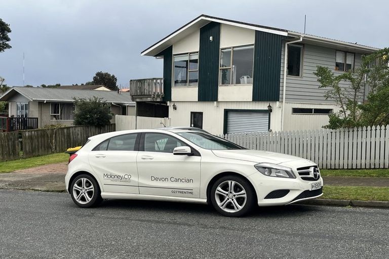 Photo of property in 15 Mapplebeck Street, Titahi Bay, Porirua, 5022