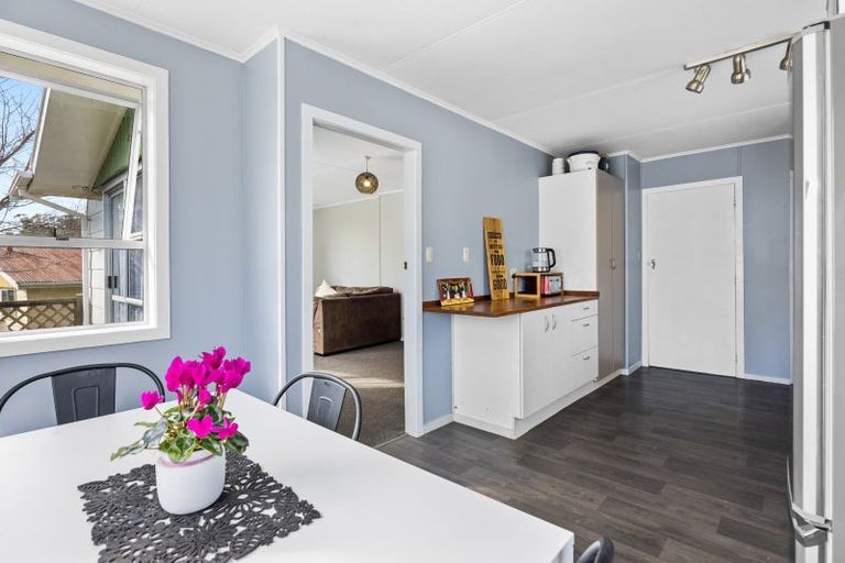 Photo of property in 125 Pembroke Street, Westown, New Plymouth, 4310