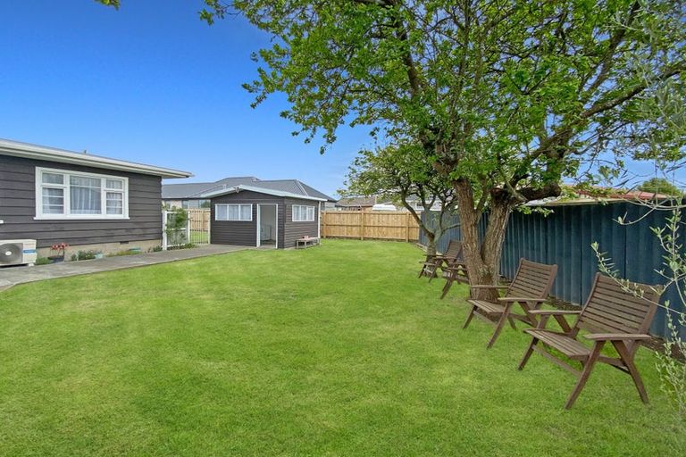 Photo of property in 26 Mortlake Street, Islington, Christchurch, 8042