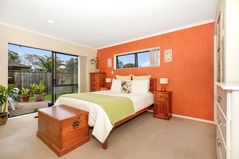 Photo of property in 30 Blackwood Drive, Wattle Downs, Auckland, 2103