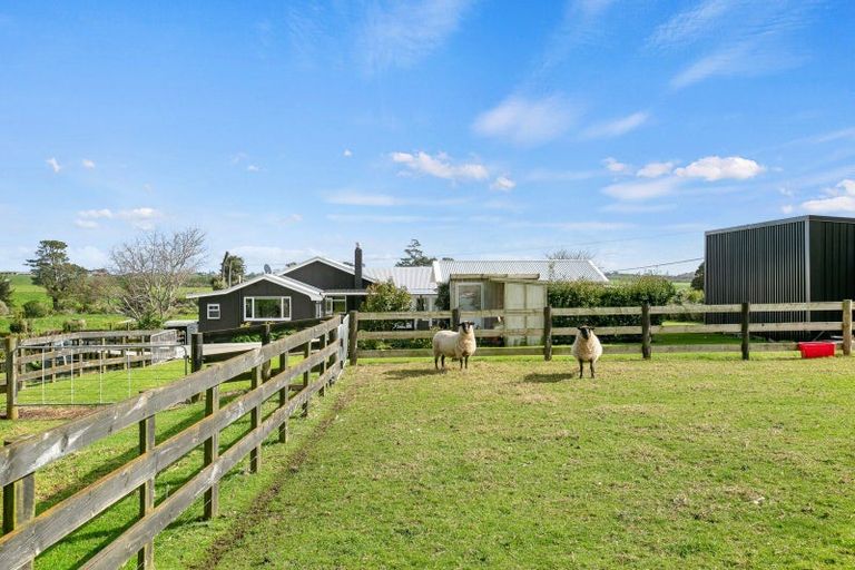 Photo of property in 1385 South Road, Kaitake, New Plymouth, 4374