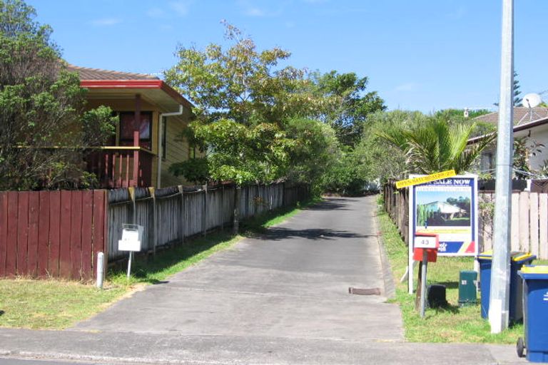 Photo of property in 43 Santiago Crescent, Unsworth Heights, Auckland, 0632