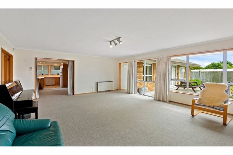 Photo of property in 107 Reynolds Avenue, Bishopdale, Christchurch, 8053
