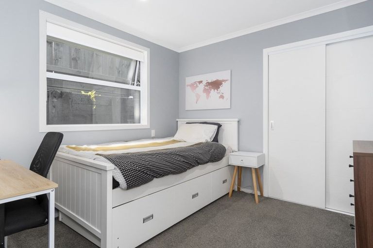 Photo of property in 17 Ballintoy Park Drive, Welcome Bay, Tauranga, 3175