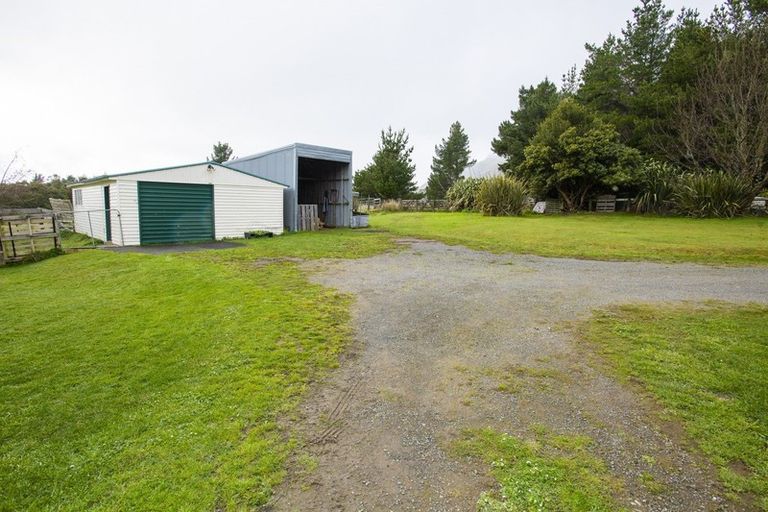 Photo of property in 416 Te Wera Road, Matawai, 4075