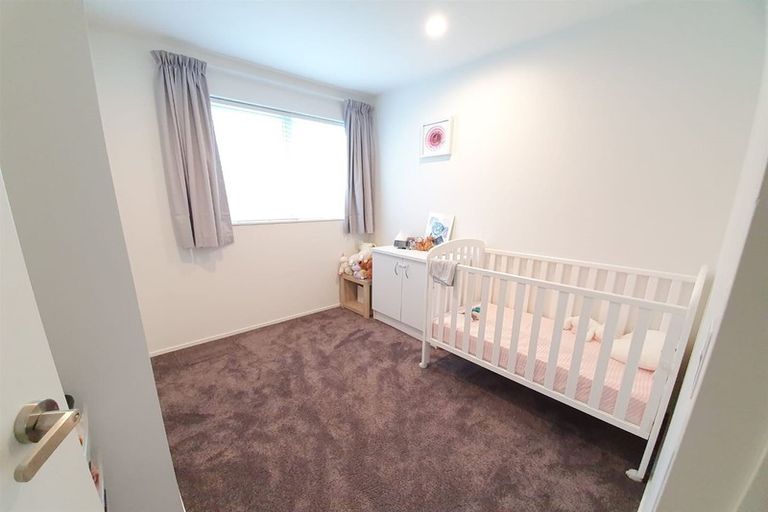 Photo of property in 40d Tomo Street, New Lynn, Auckland, 0600