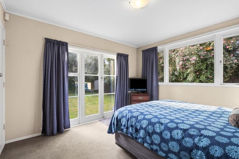 Photo of property in 15 Hampton Place, St Andrews, Hamilton, 3200