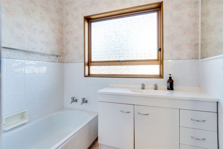 Photo of property in 6 Somerset Place, Taradale, Napier, 4112