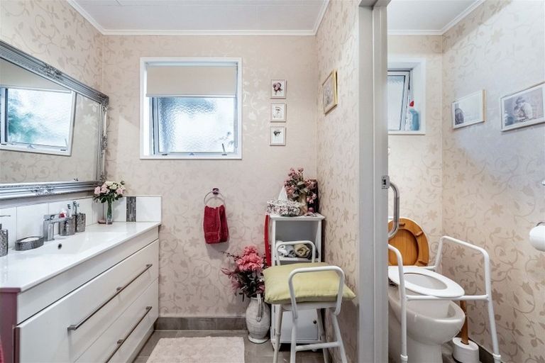 Photo of property in 40 Vogel Street, Waikiwi, Invercargill, 9810