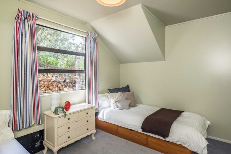 Photo of property in 9 Hona Street, Waikanae Beach, Waikanae, 5036