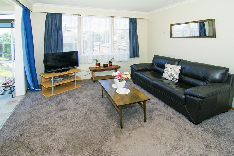 Photo of property in 2 Keaton Street, Masterton, 5810