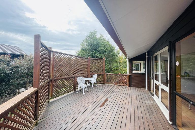 Photo of property in 6 Shiloh Way, Greenhithe, Auckland, 0632