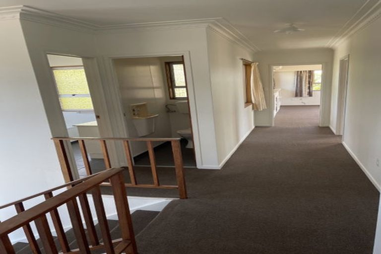 Photo of property in 3 Marama Place, One Tree Point, 0118