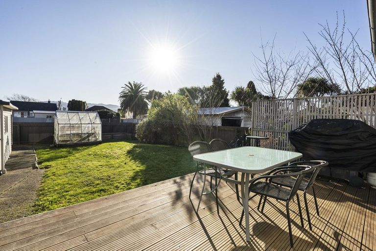Photo of property in 14 Strand Crescent, Naenae, Lower Hutt, 5011