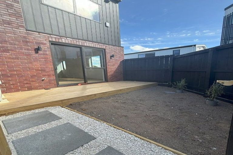 Photo of property in 1/800 Chapel Road, Northpark, Auckland, 2016