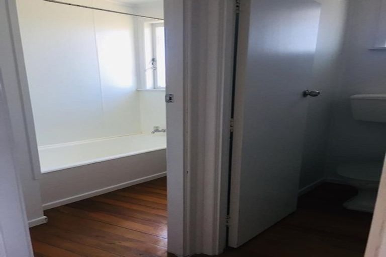 Photo of property in 339 Main Road, Huapai, Kumeu, 0810