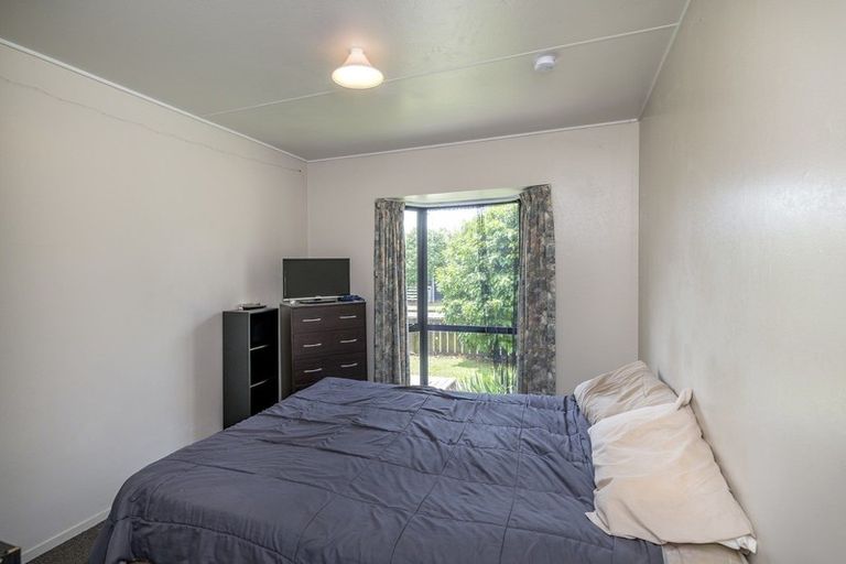 Photo of property in 16 Guy Avenue, Levin, 5510