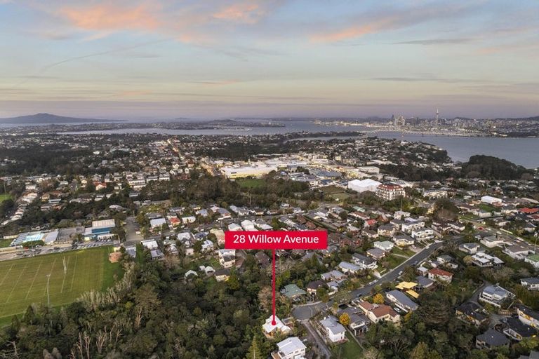 Photo of property in 28 Willow Avenue, Birkenhead, Auckland, 0626