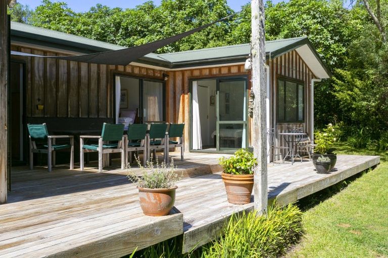 Photo of property in 34 Taringa Avenue, Kuratau, Turangi, 3381