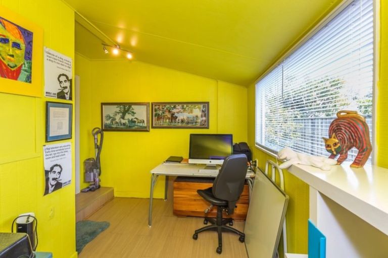 Photo of property in 89 Koputara Road, Himatangi Beach, Foxton, 4891