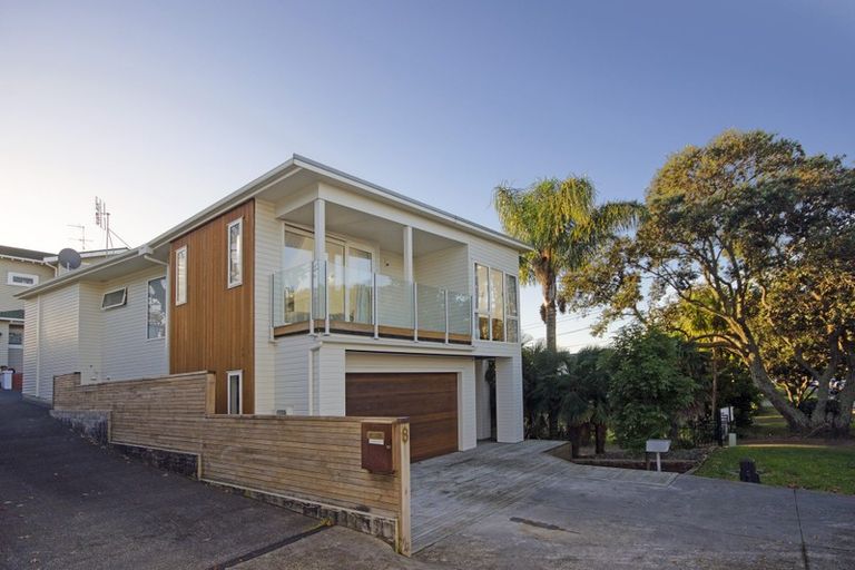 Photo of property in 8b Hauraki Road, Hauraki, Auckland, 0622