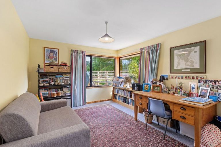 Photo of property in 10 Brooker Place, Kirwee, Darfield, 7571