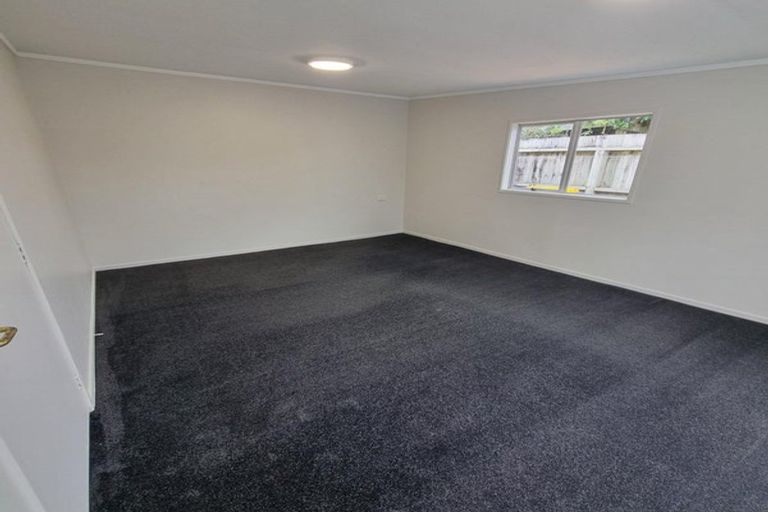 Photo of property in 27 Tukapa Street, Westown, New Plymouth, 4310