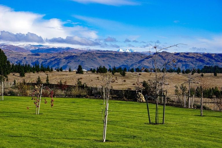 Photo of property in 272 Letts Gully Road, Letts Gully, Alexandra, 9393