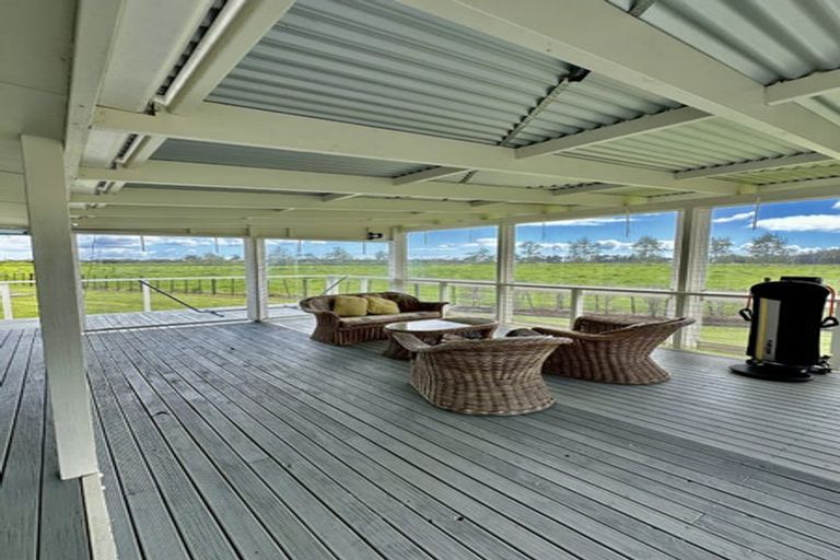 Photo of property in 365 Kumi Road, Awanui, 0486