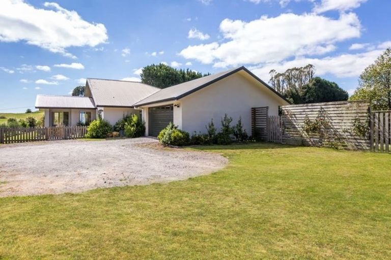 Photo of property in 246 Tuhingamata Road, Oruanui, Taupo, 3384