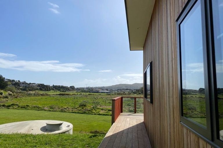 Photo of property in 4 Aroaro Lane, Raglan, 3225