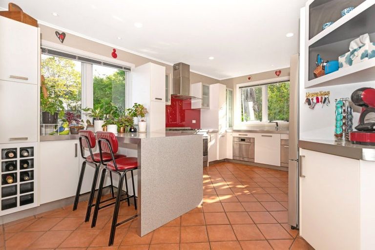 Photo of property in 223 Whitaker Street, Whataupoko, Gisborne, 4010