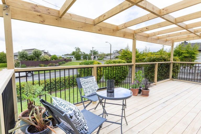 Photo of property in 20 Ruahine Street, Dannevirke, 4930