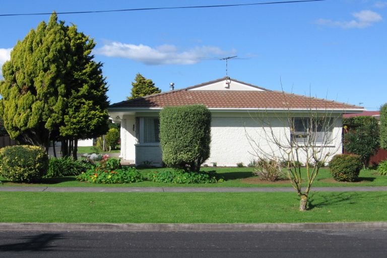 Photo of property in 25b King Street, Papatoetoe, Auckland, 2104