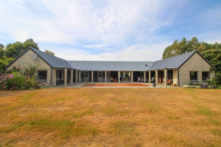 Photo of property in 73 Hedley Road, Levels, Timaru, 7973